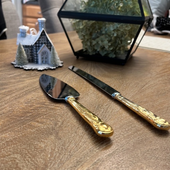 Cake Knife and Server - Picture 6 of 6